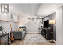 140 Creek Drive, Image 2