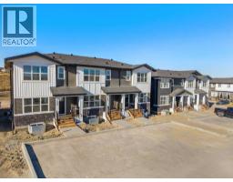Dining room - 804 525 River Heights Drive, Cochrane, AB T4C3E3 Photo 2