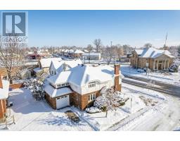 2 Gladstone Avenue, Smiths Falls, ON K7A1R3 Photo 2