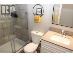 Kitchen - 3330 Green Moss Lane, Regina, SK S4V1P2 Photo 2