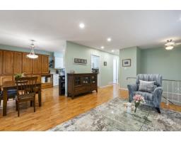 4 32925 George Ferguson Way, Abbotsford, BC V2S6Z9 Photo 4