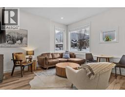 Dining room - 102 E 1200 Three Sisters Parkway, Canmore, AB T1W0M5 Photo 3