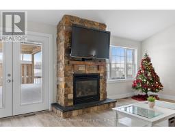 Bathroom - 61 Wilson Street, Huron East, ON N0K1W0 Photo 2