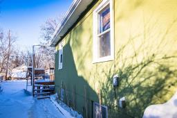 28 6th Street N, Brandon, MB R7A2P1 Photo 3