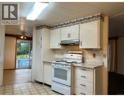 Kitchen - 4991 Christie Rd, Ladysmith, BC V9G1J3 Photo 4