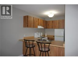 Kitchen - 204 2515 Alexander St, Duncan, BC V9L2W9 Photo 3