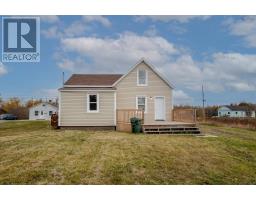 Bedroom - 65 Rear Main Street, Reserve Mines, NS B1E1H4 Photo 4