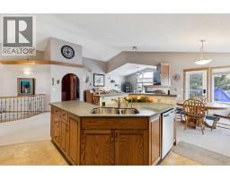 Living room - 123 Whispering Way, Vulcan, AB T0L2B0 Photo 4