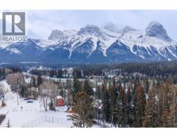 Bedroom - 1001 9th Avenue, Canmore, AB T1W1Z5 Photo 2