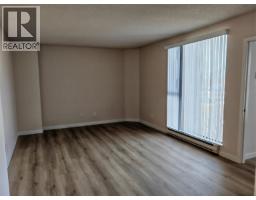 807 8246 Lansdowne Road, Richmond, BC V6X3Y4 Photo 2