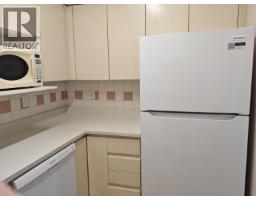 807 8246 Lansdowne Road, Richmond, BC V6X3Y4 Photo 5