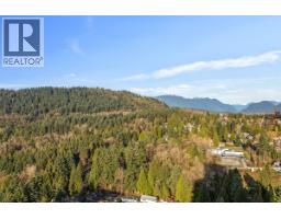 2605 626 Claremont Street, Coquitlam, BC V3J0T1 Photo 3