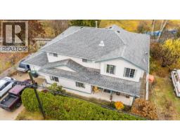 3pc Bathroom - 2301 10th Avenue, Castlegar, BC V1N3A1 Photo 2