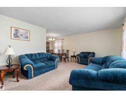 Kitchen - 5625 55 A St, Wetaskiwin, AB T9A2A8 Photo 3