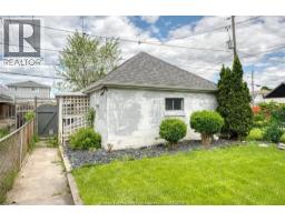 Sunroom - 1062 Howard Avenue, Windsor, ON N9A1S7 Photo 5