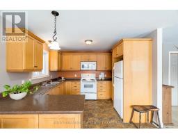 Laundry room - 3400 Reservoir Road, Severn, ON L0K1E0 Photo 4