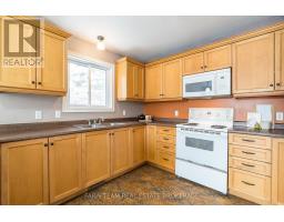 Primary Bedroom - 3400 Reservoir Road, Severn, ON L0K1E0 Photo 5