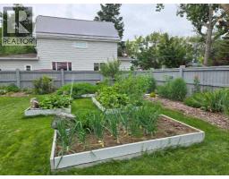 Bedroom - 332 Grey Street, Granum, AB T0L1A0 Photo 5