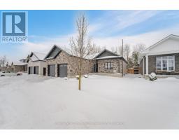 450 Rogers Road, North Perth, ON N4W1H2 Photo 4