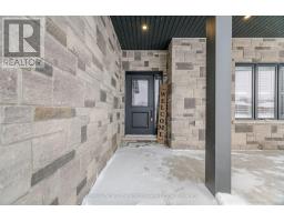 450 Rogers Road, North Perth, ON N4W1H2 Photo 5