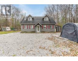 Living room - 7516 Island Crescent, Ramara, ON L0K2B0 Photo 3