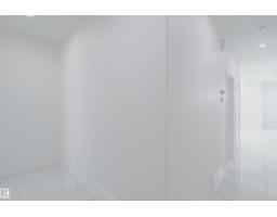 Den - 931 19 Av Nw, Edmonton, AB T6T2X4 Photo 4