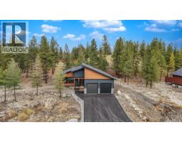 Family room - 136 Shadow Mountain Boulevard, Cranbrook, BC V1C0C6 Photo 2