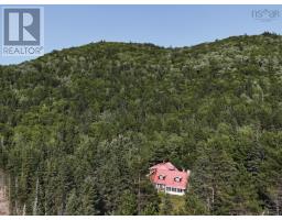 Great room - 3512 East Big Intervale Rd Margaree Valley, Margaree Valley, NS B0E2C0 Photo 2