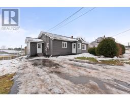Living room - 26 School Street, Kensington, PE C0B1M0 Photo 3
