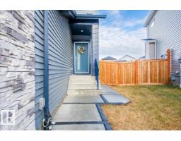 Kitchen - 1035 Berg Pl, Leduc, AB T9E1M4 Photo 3