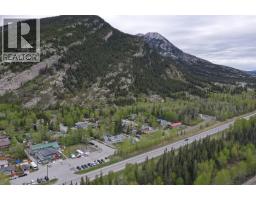 100 Mount Fable Drive, Exshaw, AB T0L2C0 Photo 2