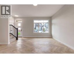 Kitchen - 199 Tillotson Drive, Okotoks, AB T1S4Z5 Photo 3