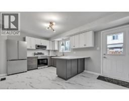 Bedroom - 78 Bee Street Unit 11, Woodstock, ON N4S3Z3 Photo 4