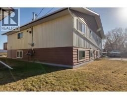 5418 And 5422 48 Avenue, Olds, AB T4H1G4 Photo 4