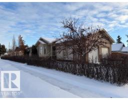 Dining room - 5125 48 St, Barrhead, AB T7N1H2 Photo 2