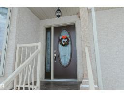 Family room - 5125 48 St, Barrhead, AB T7N1H2 Photo 4