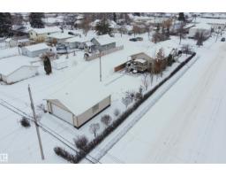 Kitchen - 5125 48 St, Barrhead, AB T7N1H2 Photo 3