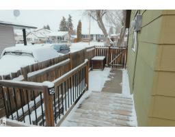 Primary Bedroom - 4503 53 Av, Barrhead, AB T7N1G2 Photo 4