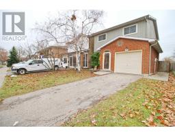 Dining room - 120 Simmons Boulevard, Brampton, ON L6V3V6 Photo 2