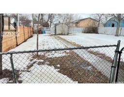4pc Bathroom - 310 Louis Avenue, Maple Creek, SK S0N1N0 Photo 3