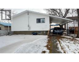 Bedroom - 310 Louis Avenue, Maple Creek, SK S0N1N0 Photo 4