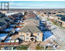 Dining room - 24 Prince Edward Boulevard, Brampton, ON L6P2N8 Photo 3