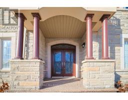 Kitchen - 24 Prince Edward Boulevard, Brampton, ON L6P2N8 Photo 4