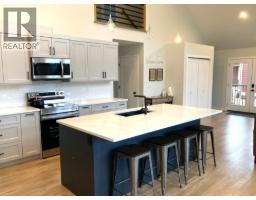 Family room - 3040 Cedar Drive, Blind Bay, BC V0E2W2 Photo 5