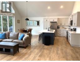 Bedroom - 3040 Cedar Drive, Blind Bay, BC V0E2W2 Photo 4