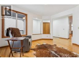 Family room - 10 Speargrass Boulevard, Carseland, AB T0J0M0 Photo 5