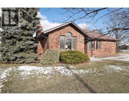 Storage - 8710 Middle Side Rd, Mcgregor, ON N0R1J0 Photo 2