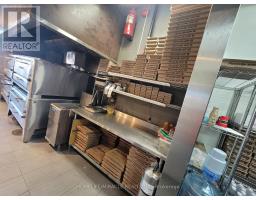 2 106 Silvercreek Parkway N, Guelph, ON N1H7B4 Photo 4