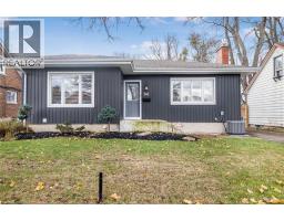 Bedroom - 52 Charing Cross Street, Brantford, ON N3R2H3 Photo 5