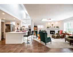 6064 Brooks Crescent, Surrey, BC V3S7L1 Photo 4